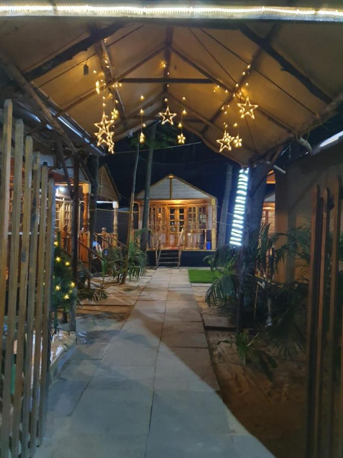Clara'S Huts Palolem Exterior photo